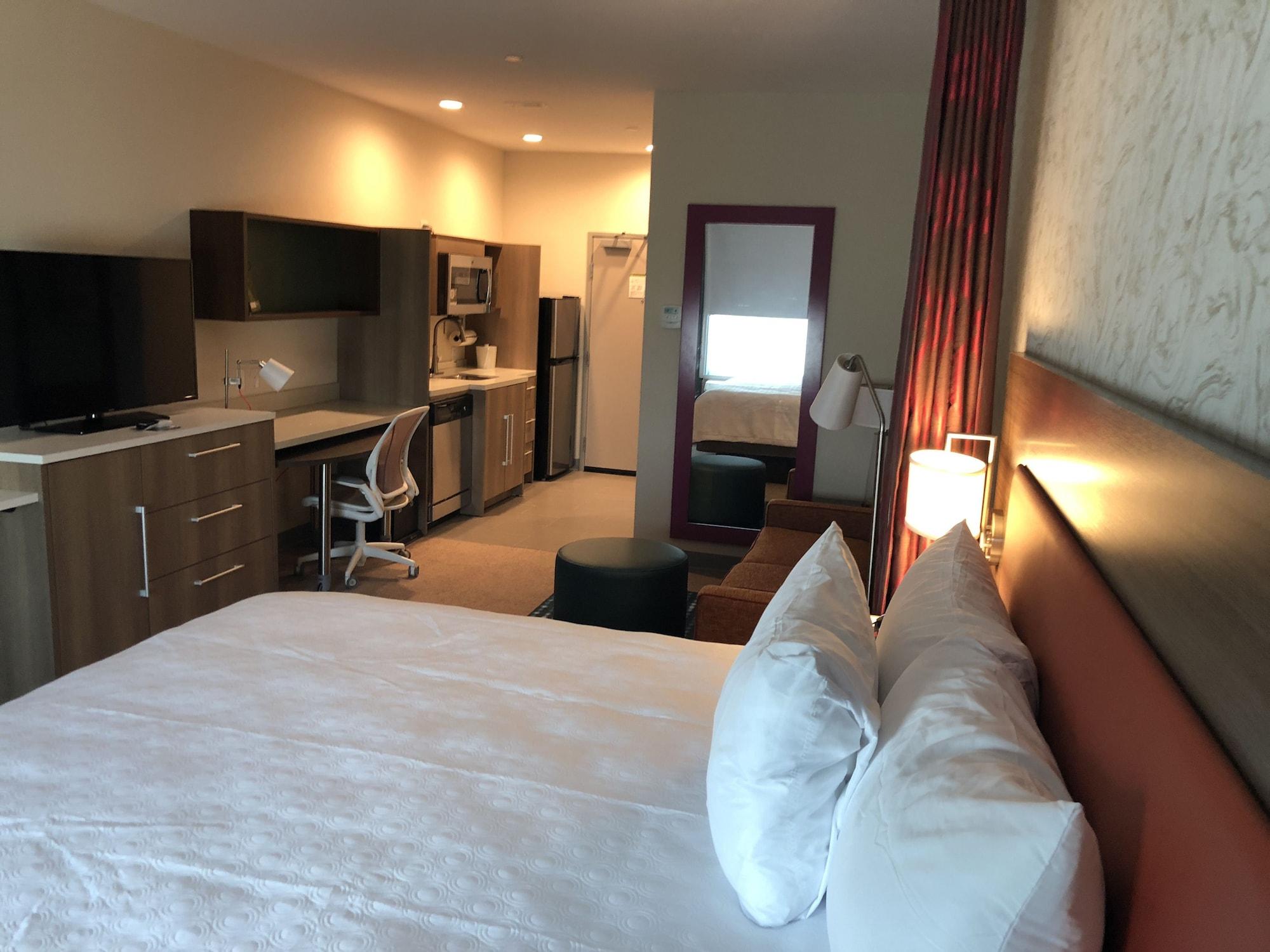 Home2 Suites by Hilton La Porte Extérieur photo